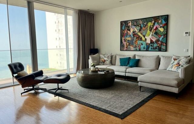 PLATINUM RESIDENCE TEMOS LUXUOSO APARTAMENTO T3  COM VISTA AO MAR