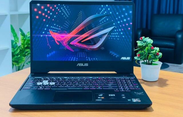 Asus TUF Gaming  FX505D AMD Ryzen 7 3750H Dupla Gráfica