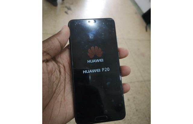 Huawei P20 normal 128GB +6GB RAM novo fora da caixa  com capa