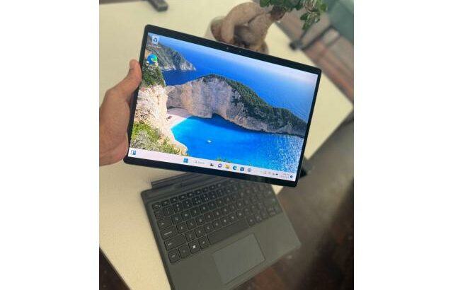 Dell Latitude 7320 Detachable Touchscreen, 2-in-1 Express Connect