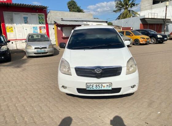 Toyota Spacio preço especial aproveita