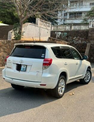 Toyota Vanguard 2011 4×4