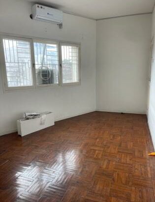 Arrenda se top tipo 3 no Jardim