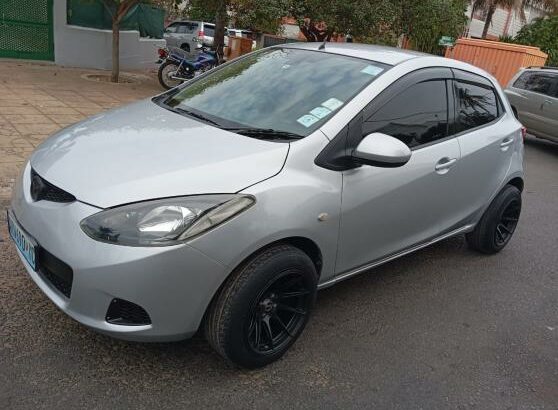 Mazda Demio Novo aproveita