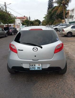 Mazda Demio Novo aproveita