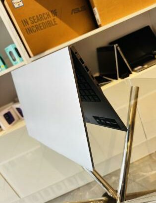 Acer Aspire Lite AL16,Laptop  Semi Novo, 12th Gen Intel ,Core i5-1235U ,10 Cores 4.6GHz,8 GB DDR5 SDRAM,512GB SSD Storage NVMe,Intel Iris XE Graphics