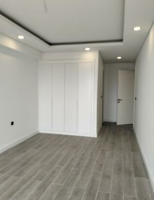 APARTAMENTO T3 A VENDA NA SOMMERSCHILD CONDOMÍNIO AURA