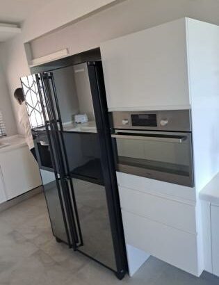 apartamento T3 na  Av Marginal proximo ao hotel sat southern sun. @Vista ao Mar**