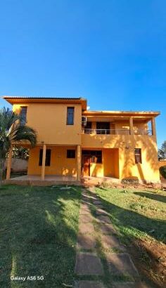 Arrenda-se Casa T5(Suíte) No Fomento Proximo ao  Restaurante Faife