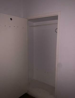 Arrenda-se Flat tipo 2 no 10 Andar Sem Elevador 25.000MT