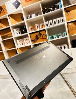 Asus ZenBook UX42UA  AMD Ryzen 5 5500 12 CPUs 2.10 GHZ  16 GB DDR4 SDRAM  512 GB SSD NVMe  Magic Keyboard without Mouse AMD Radeon Graphics 1 GB Reves