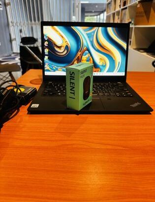 Compra o Lenovo Thinkpad T4 e Ganha Grátis um Mouse Wi-Fi Logitech  Intel Core i5-10210U 10th gen 2.10 GHZ 8GB DDR4 SDRAM 256 GB SSD NVMe  14 polegada