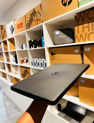 Dell Inspiron 15-3552  intel Celeron N3060 1.60 GHz 4 GB DDR4 SDRAM 500 GB SSHD  Sata Display 15.6 FHD  Teclado contabilístico  Intel HD Graphics  Bat