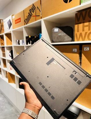 Dell Inspiron 15-3552  intel Celeron N3060 1.60 GHz 4 GB DDR4 SDRAM 500 GB SSHD  Sata Display 15.6 FHD  Teclado contabilístico  Intel HD Graphics  Bat