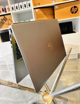 Dell Vostro 16 5630  13th Gen Intel Core i5-1340P ( 16 CPUS) 1.90 GHZ Windows 11 PRo  8 GB DDR5 SDRAM  intel iris Xe Graphics  512 GB SSD NVMe LCD WUX