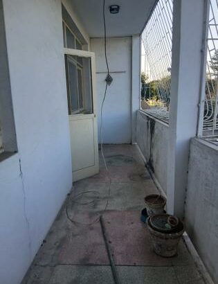 VENDE-SE APARTAMENTO T2 NO BAIRRO DO ALTO MÃE