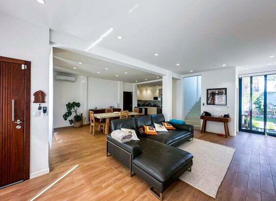 Vende-se moradia T3 suite com piscina e anexo – TRIUNFO