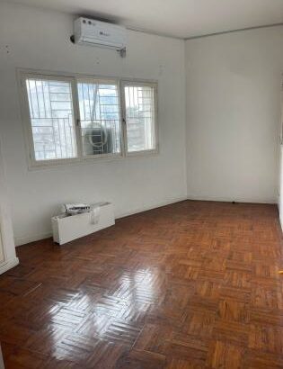 Arrenda se top tipo 3 no Jardim