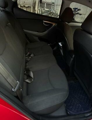 HYUNDAI ELANTRA,modelo 2015/6