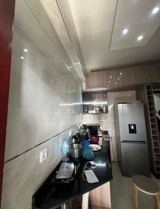 arrenda-se apartamento T2+1 no ponto final prédio do absa