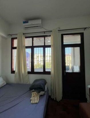 arrenda-se apartamento T2+1 no ponto final prédio do absa