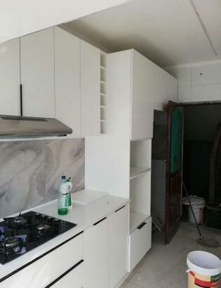 vende-se apartamento T3 super moderno na Versalhes