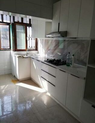 vende-se apartamento T3 super moderno na Versalhes