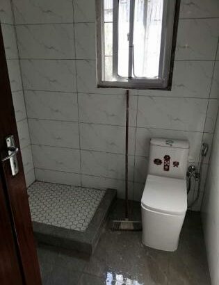 vende-se apartamento T3 super moderno na Versalhes