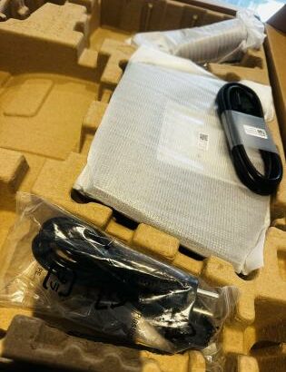 Já Não está na Moda usar Monitores Segunda Mão ,sendo que nos temos Monitores Novos Selados com 01 Ano de Garantia & Assistência Técnica  Monitor Dell