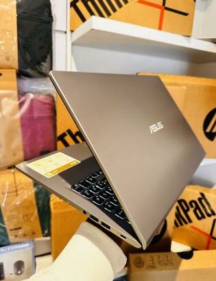Lap Top  em Promoção 12th Gen  Edição 2025 Moderno & Exclusivo  ASUS ExpertBook B150 Notebook PC,12th Generation,intel Core I5-1235U ,8GB DDR5 SDRAM,5