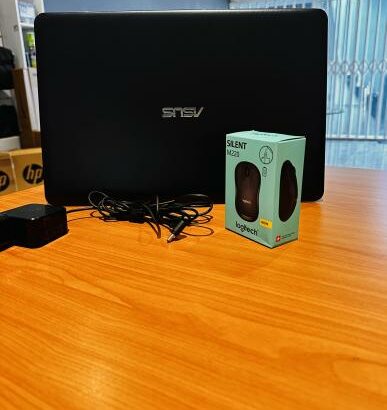 Lap Top em promoção + Bónus Mouse Wi-Fi  Asus VivoBook 15 XR540UAR Notebook Pc Intel Core I3-7020U  7th Gen 2.30 GHZ (04 CPUs)4 GB DDR4 SDRAM ,256 GB