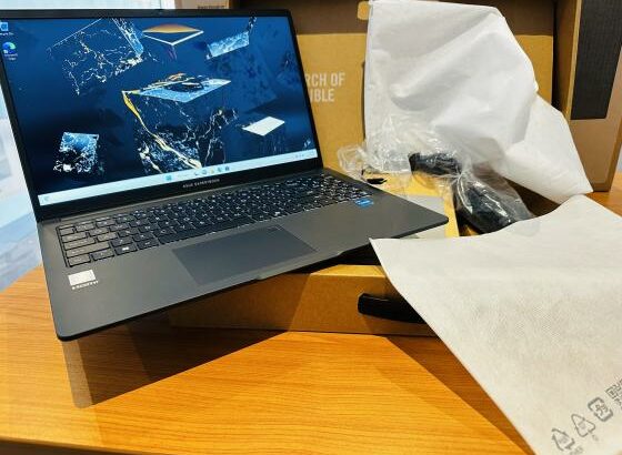 Lap Top Novo com 01 Ano de garantia & Assistência Técnica. Free Delivery Maputo Cidade/ Província  Asus ExpertBook  B1503C 13th Gen  13th Gen Intel Co