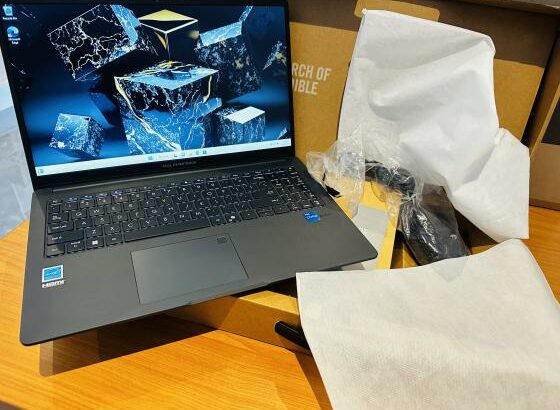 Lap Top Novo com 01 Ano de garantia & Assistência Técnica. Free Delivery Maputo Cidade/ Província  Asus ExpertBook  B1503C 13th Gen  13th Gen Intel Co