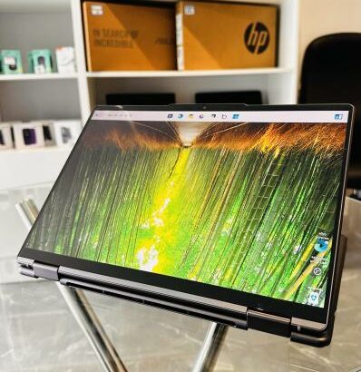 Lenovo yoga 7-14 Polegadas Convertible 2-in-1 Touch Screen Machine intel Core i5-1235U(12 CPUs) 1.30 GHz 8GB DDR4 SDRAM, 512 GB SSD NVMe,14 polegadas