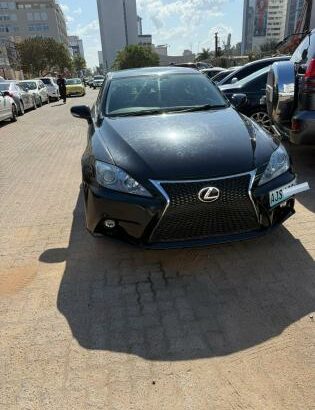 Lexus IS250 2008 2.5 Sem Problemas