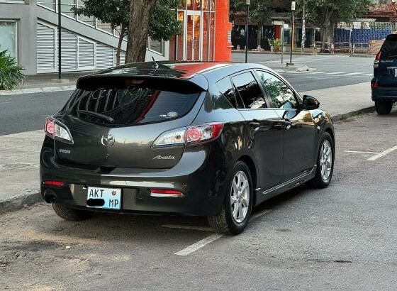 Mazda Axela 2010 15 Recém Importado em Promoção