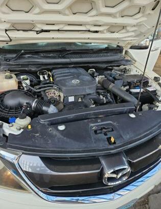 Mazda BT-50 2017 3.2 Diesel Manual