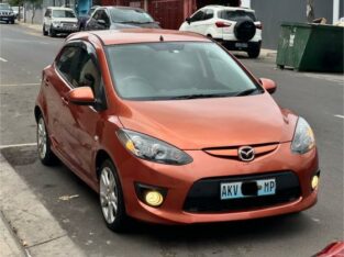 Mazda Demio Sport 2010 1.5cc Recém importado