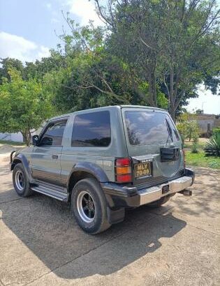 Mitsubishi Pajero 1997 3.0 Manual 4X4