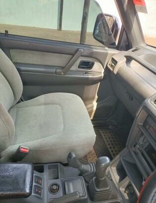 Mitsubishi Pajero 1997 3.0 Manual 4X4