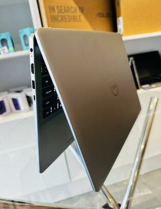 Promoção da semana  Ofereceremos um mouse Wi-Fi e um pasta na compra de um lap top .