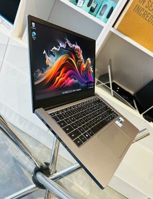 🔥Top de Gama🔥 *✨Exclusivo & Executivo* *✨Huawei MateBook 2023* *✨Core i7 12th Gen 16 CPUs* *✨16GB RAM & 512GB SSD*  Huawei MateBook, *12th Gen Intel
