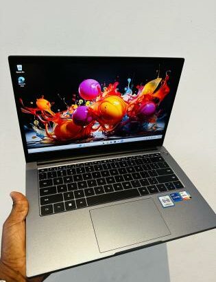 🔥Top de Gama🔥 *✨Exclusivo & Executivo* *✨Huawei MateBook 2023* *✨Core i7 12th Gen 16 CPUs* *✨16GB RAM & 512GB SSD*  Huawei MateBook, *12th Gen Intel