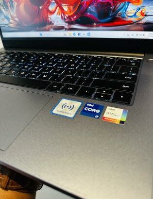 🔥Top de Gama🔥 *✨Exclusivo & Executivo* *✨Huawei MateBook 2023* *✨Core i7 12th Gen 16 CPUs* *✨16GB RAM & 512GB SSD*  Huawei MateBook, *12th Gen Intel