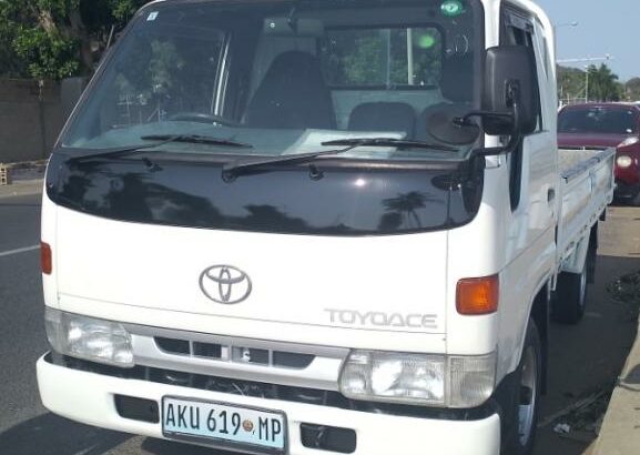 Toyoace 1997 3L Manual