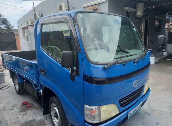 Toyoace 2002 Motor 5L Manual 4X4