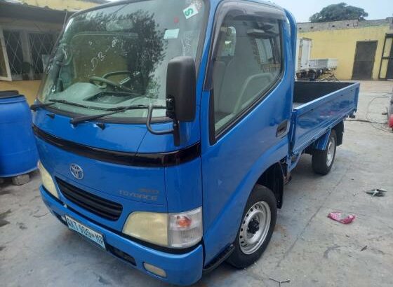 Toyoace 2002 Motor 5L Manual 4X4