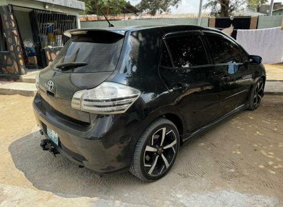 Toyota Blade 2.4 Gasolina