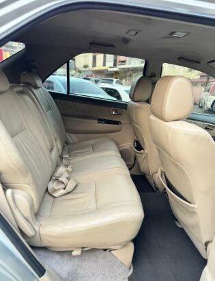 Toyota Fortuner 2015 07 lugares  3.0 1KD 4X4