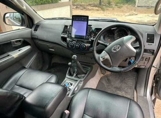 Toyota Hilux 2.5cc Manual 4X4